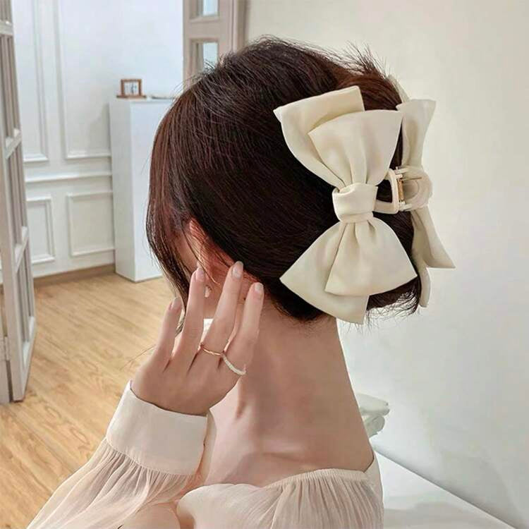 Bow Clip - White