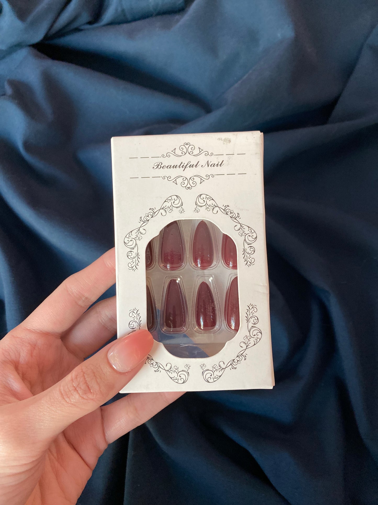 Burgundy Nails - Almond