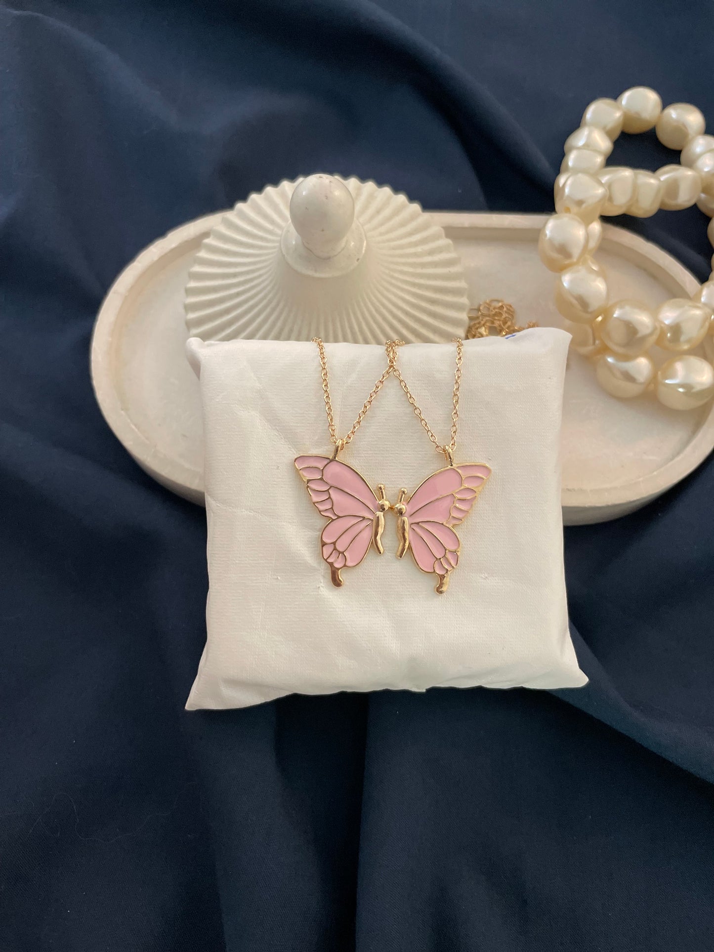 Butterfly Bestie Pendant - Pink