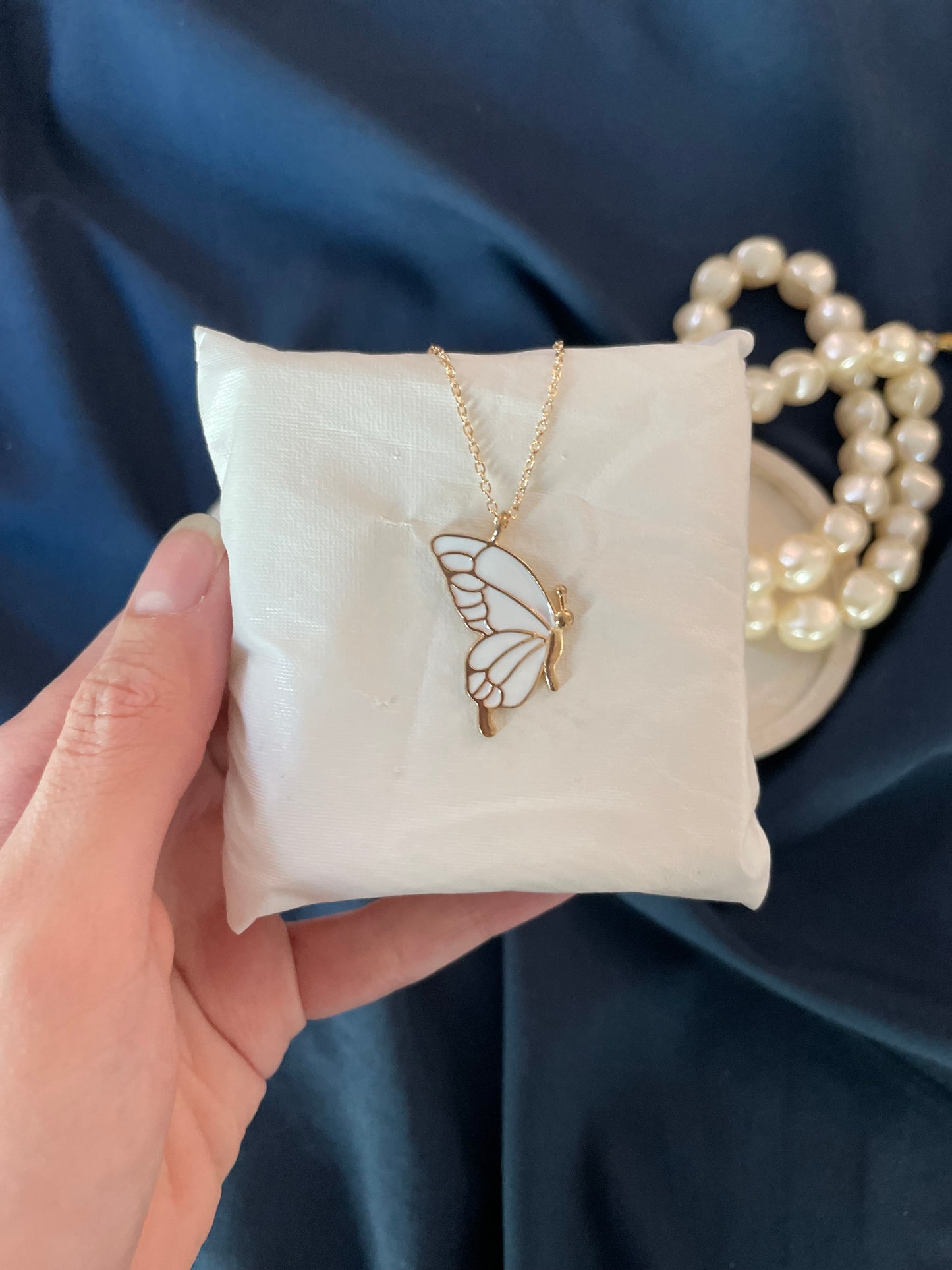 Butterfly Bestie Pendant - White